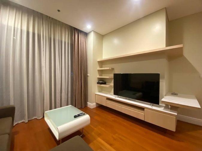 picture  Bright Sukhumvit 24    size 90 square meters  16th floor  2 bedrooms, 2 bathrooms - 1/9