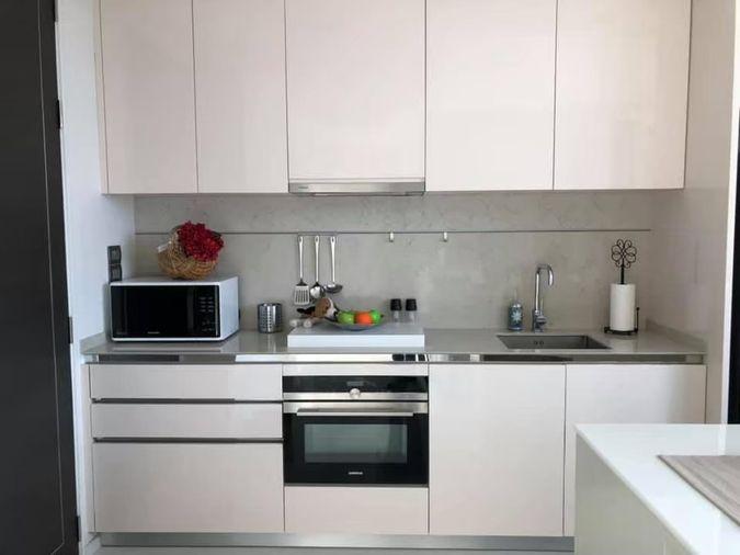 picture for rent Bangkok Sathon. 1bed 65sqm. Line id: @pfagent - 4/9