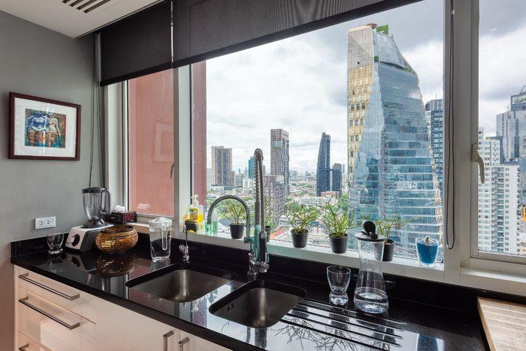 picture Fullerton Sukhumvit 3bedrooms for rent. Pet Friendly condo (Rt-01) - 6/11