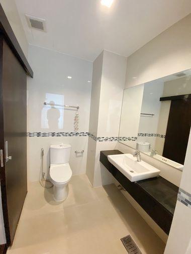 picture for sell Ideo Q Phayathai. 1bed 40sqm. Line id: @pfagent - 5/8