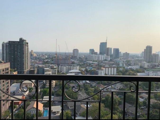 picture for rent The Crest Sukhumvit34. 1bed 54sqm. Line id: @pfagent - 9/10