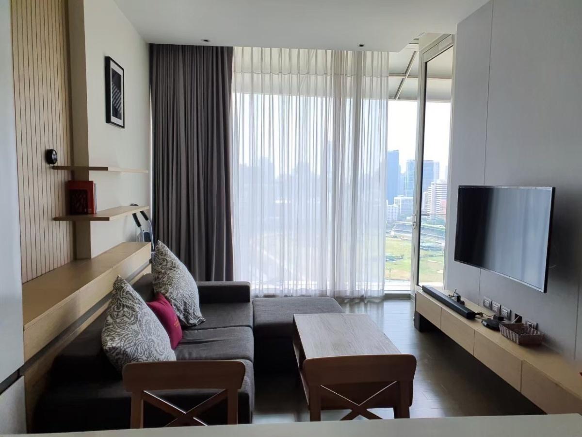 picture Available 25Aug25! Magnolia Rajdamri. 1bed 50sqm. Line id: @pfagent - 1/7