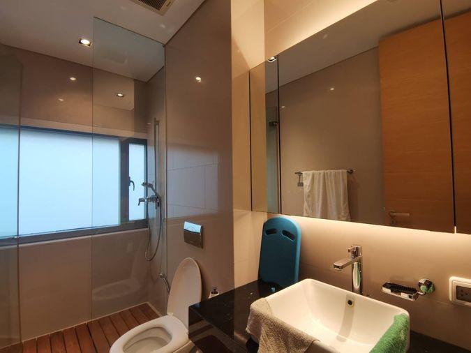 picture Saladaeng Residences    2 bedrooms, 2 bathrooms  size 107 sqm  15th floor - 13/21