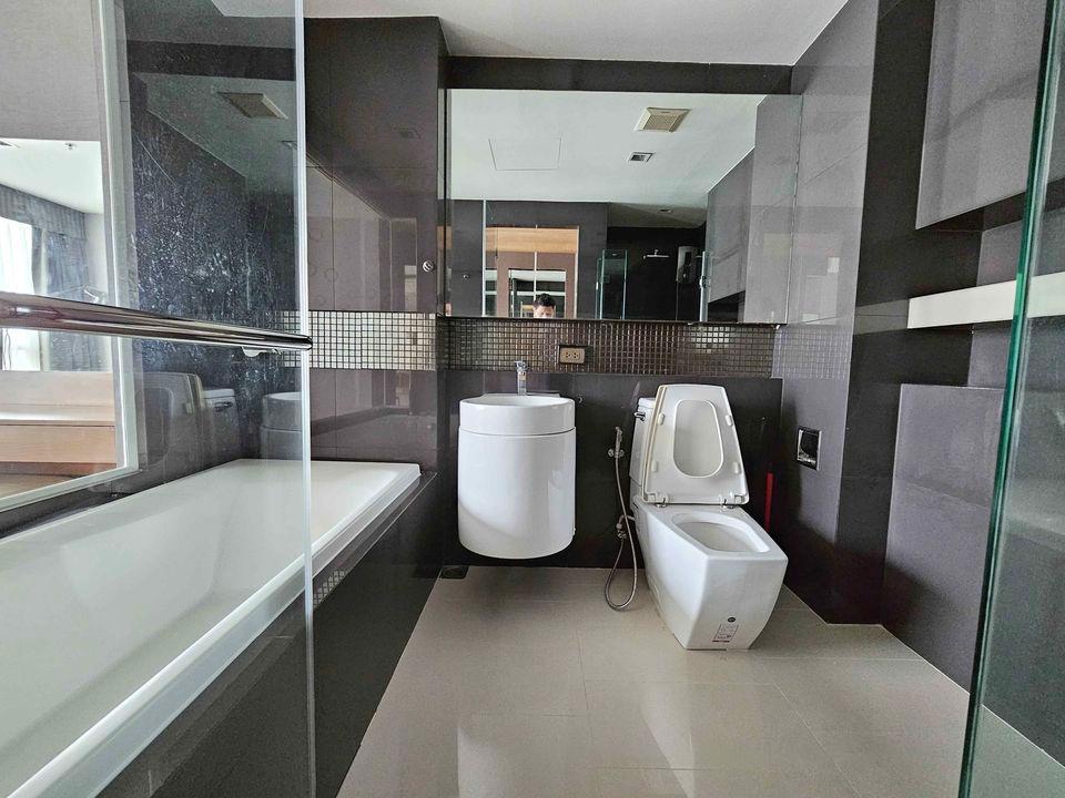 picture Rhythm Sathorn 2Bed 2Bath LineID : @Rizzestate - 4/8