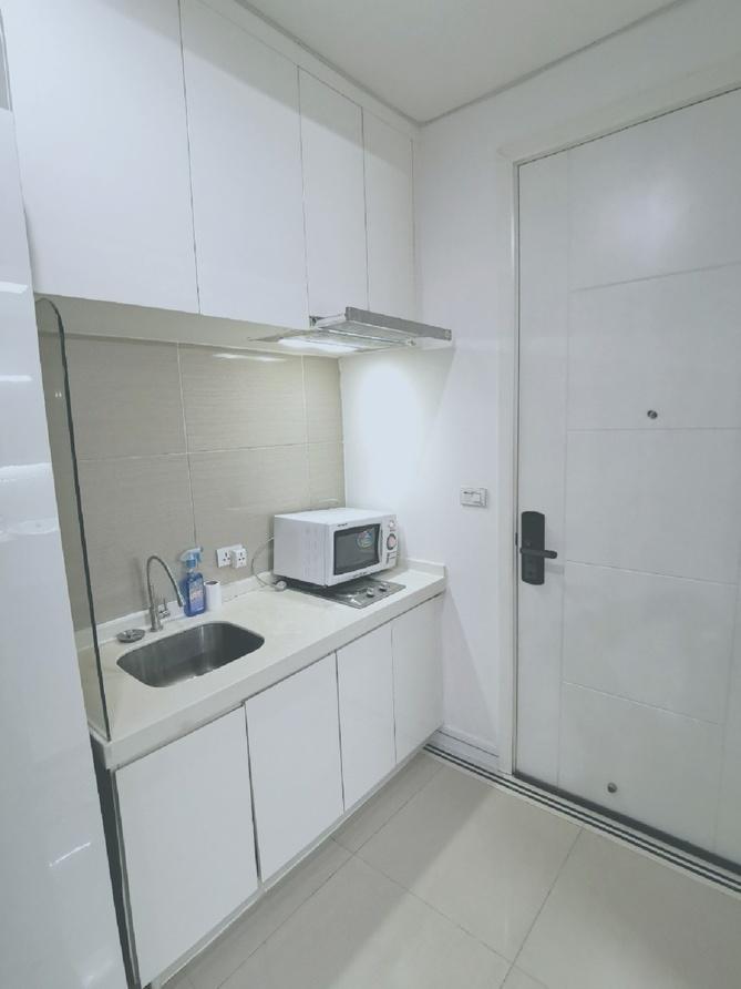 รูป WP2837 คอนโดให้เช่า T.C. Green (ที.ซี. กรีน) ห้องสวย เฟอร์ครบ มีเครื่องซักผ้า ราคาพิเศษ - รูปที่ 19/25