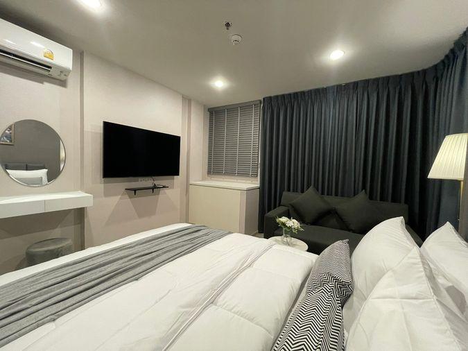 รูป Rds-1109 ให้เช่าคอนโด   XT HUAIKWANG  นัดชมห้อง 👉line : @propertyfinder  - รูปที่ 3/14