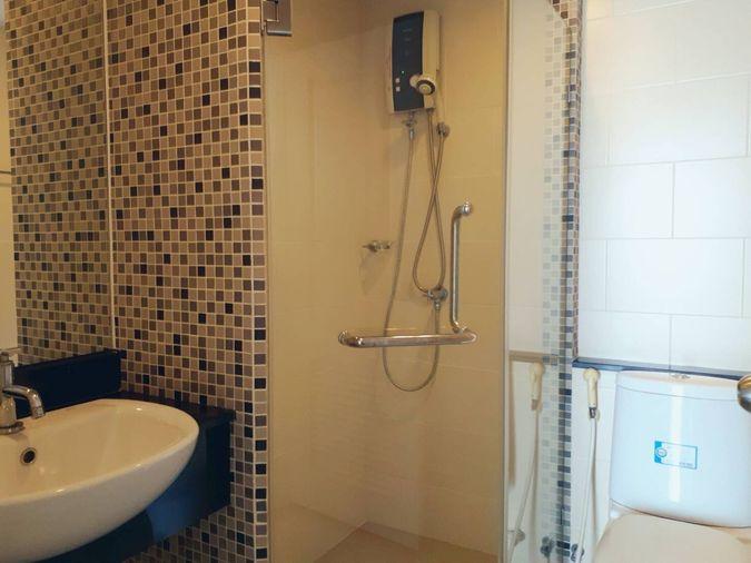 picture 81 sqm. 2 bedroom Tree condo Ladprao27 - 8/11
