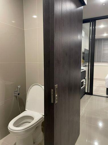 รูป Rds-1109 ให้เช่าคอนโด   XT HUAIKWANG  นัดชมห้อง 👉line : @propertyfinder  - รูปที่ 13/14