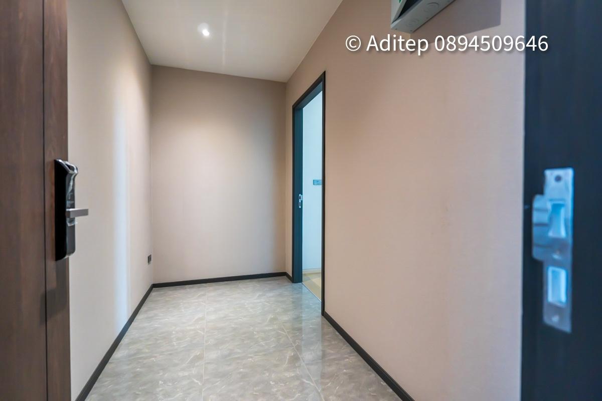รูป ขายคอนโด KALM Penthouse ขนาด 142 ตรม. 2 ห้องนอน 2 ห้องน้ำ ในซอยศูนย์วิจัย 2 ใกล้ รพ.กรุงเทพ ใกล้ทองหล่อ พื้นที่เยอะเหมือนอยู่บ้าน - รูปที่ 2/36