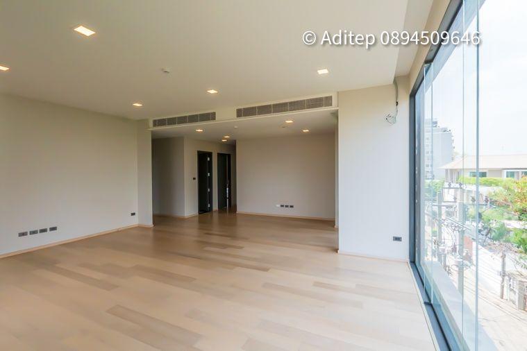 รูป ขายคอนโด KALM Penthouse ขนาด 142 ตรม. 2 ห้องนอน 2 ห้องน้ำ ในซอยศูนย์วิจัย 2 ใกล้ รพ.กรุงเทพ ใกล้ทองหล่อ พื้นที่เยอะเหมือนอยู่บ้าน - รูปที่ 8/36