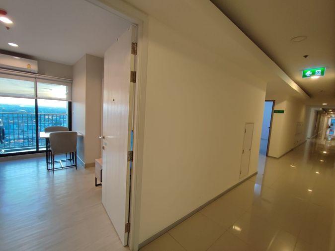 picture for rent #Plum Condo Central Station Decoration # Minimal  Ready to Move In - 13/24