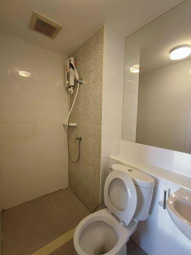 picture for rent #Plum Condo Central Station Decoration # Minimal  Ready to Move In - 8/24