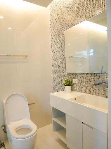 รูป ให้เช่า The Room Sukhumvit21. 1นอน 50ตร.ม. ว่างพร้อมอยู่ Line id: @pfagent - รูปที่ 6/8