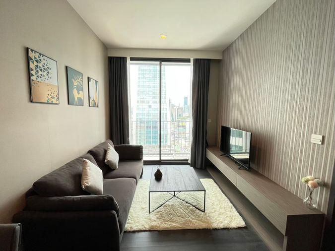 picture for rent Edge Sukhumvit23. 1bed 45sqm. Line id: @pfagent - 1/8