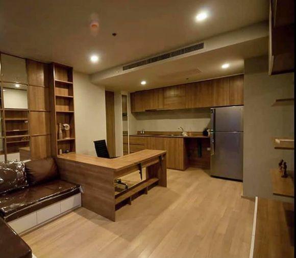 picture corner Room 1Bed 1Bath  Noble refine BTS Promphong 200m. LineID : @Habitant (with@ Ahead)  - 4/9