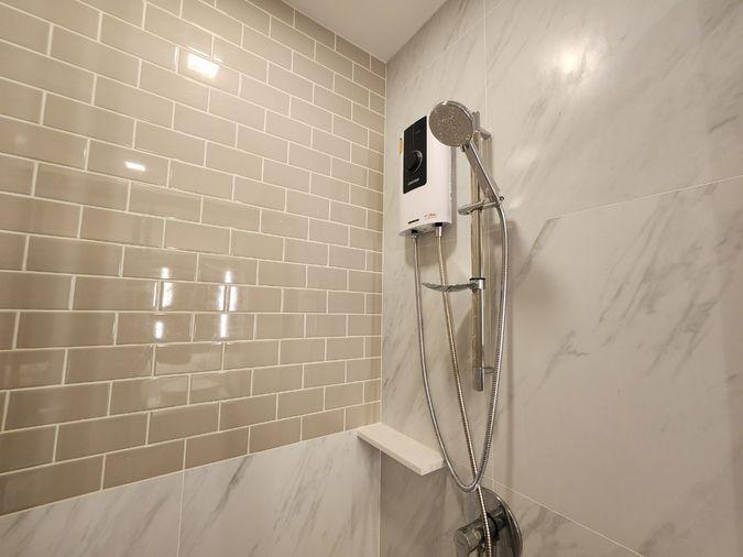 picture Condo for Rent: XT PHAYATHAI  Schedule a viewing 👉 Line: @propertybkk4     - 15/19