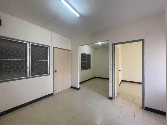 รูป บ้านเอื้ออาทร นาจอมเทียน เฟส 2 ตึก 96 ตึกหน้าตลาด - รูปที่ 1/11