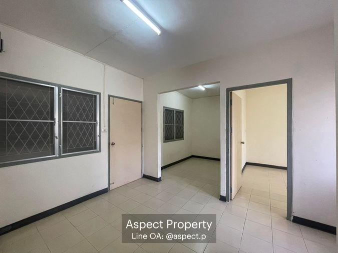 รูป บ้านเอื้ออาทร นาจอมเทียน เฟส 2 ตึก 96 ตึกหน้าตลาด - รูปที่ 1/11