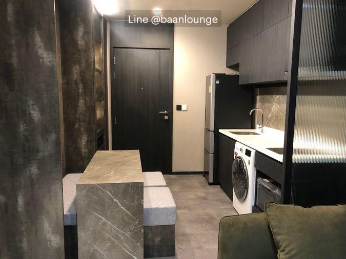 picture Life One Wireless 2 bedrooms, 1 bathroom 35th floor - 4/12