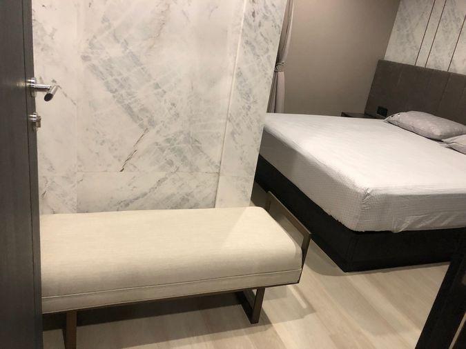 picture  Life One Wireless     2 bedrooms, 1 bathroom   35th floor - 5/12