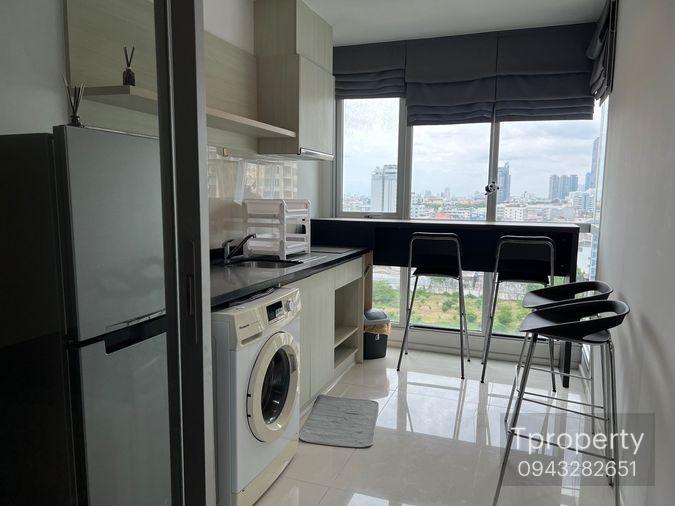 รูป T1441 คอนโดให้เช่า Rhythm Sathorn - Narathiwas (ริทึ่ม สาทร-นราธิวาส) ห้องสวย เฟอร์ครบ มีเครื่องซักผ้า ราคาพิเศษ - รูปที่ 8/13