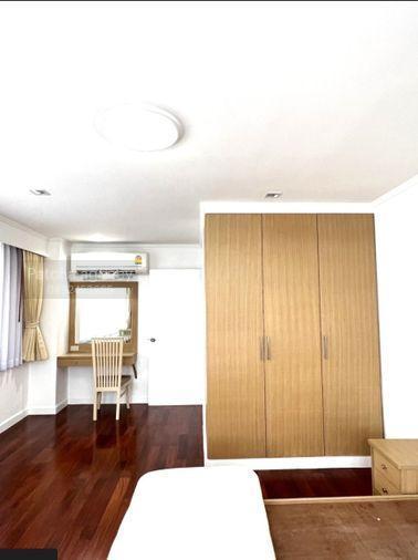 picture for rent Acadamia Grand Tower. 3beds 163sqm. Line id: @pfagent - 14/17