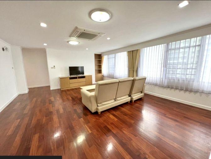 picture for rent Acadamia Grand Tower. 3beds 163sqm. Line id: @pfagent - 2/17