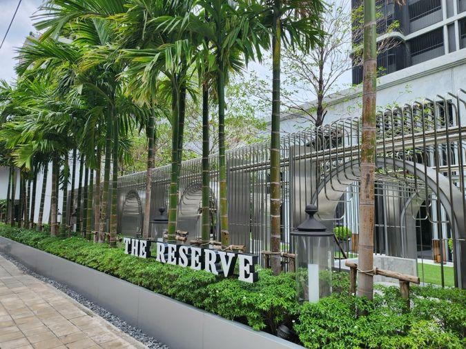 picture  The Reserve Sathorn      11th floor  Size 57 sq m. - 24/28