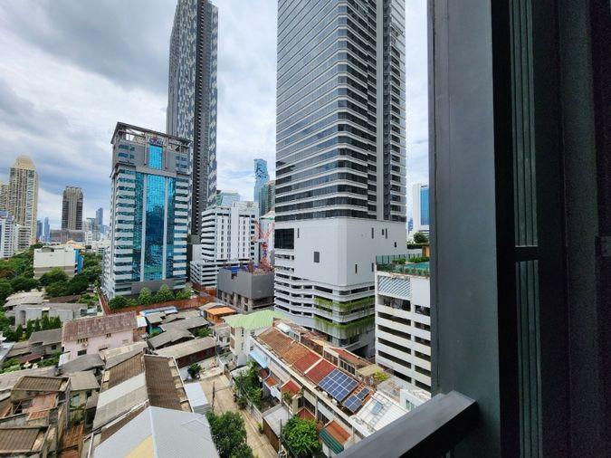 picture  The Reserve Sathorn      11th floor  Size 57 sq m. - 18/28