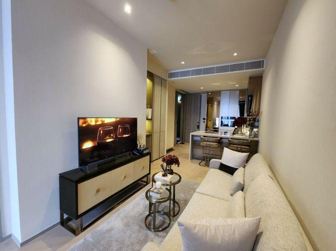 picture  The Reserve Sathorn      11th floor  Size 57 sq m. - 3/28