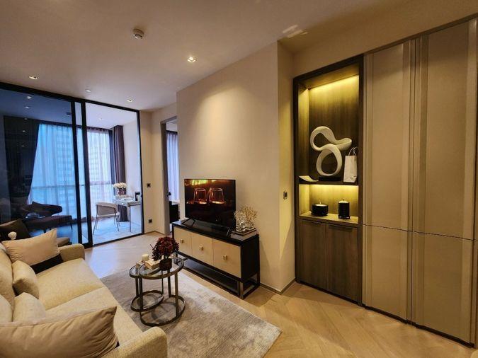 picture  The Reserve Sathorn      11th floor  Size 57 sq m. - 16/28