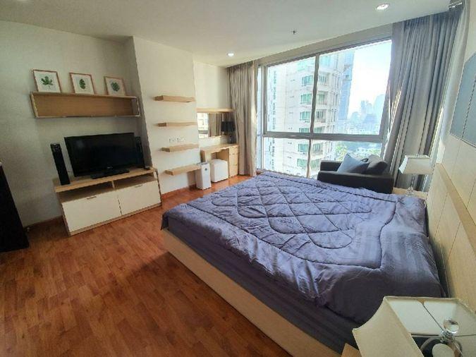 picture The Rajdamri     1 bedroom, 1 bathroom  67 square meters - 4/10