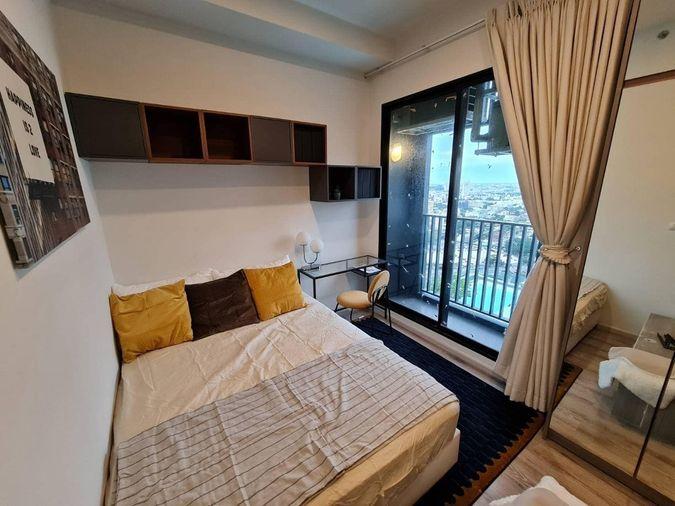 picture G7713💜中国客户，请加微信。(在联系方式的旁边)For rent KnightsBridge Prime Ratchayothin Line ❤️💜@condopremium💜❤️Ready to move in ⬛🟨 📞 065 695 3645🟨⬛ - 1/10