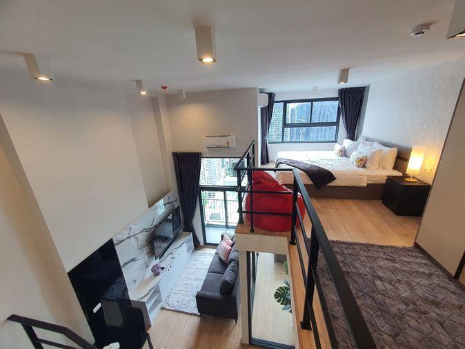 picture Condo for rent in The Emporio Place (MRT Petburee Station) (SA-01)  - 3/12