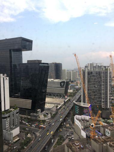 picture Available Now! The Line Asoke Ratchada. 1bed 35sq.m. Line id: @pfagent - 10/10