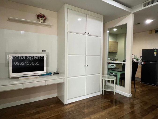 picture Address Chidlom. Studio 42sqm. Line id: @pfagent - 3/7