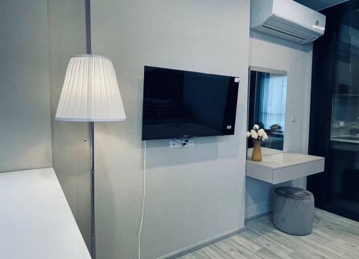 picture Condo for Rent : XT Huaikhwang  Schedule a viewing 👉 Line: @propertybkk1 - 13/17