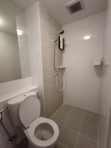 picture ++For rent #Plum Condo Central Station  #Beautiful room exactly as described  - 6/17