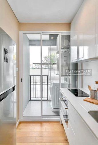 picture Nice room The Saint Residences (Near MRT Phahon Yothin) ==== LineID: @Homelisting(with@ Ahead) - 3/10