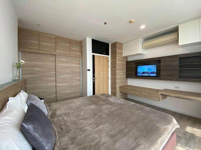 picture G7827🚨中国客户，请加微信。(在联系方式的旁边)For rent The Issara Ladprao Line ❤️💜@condopremium💜❤️Ready to move in ⬛🟨 📞 065 695 3645🟨⬛ - 1/13