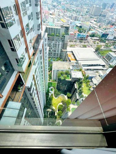 รูป  Rds-2892  ให้เช่าคอนโด    XT Huaikhwang   นัดชมห้อง 👉line : @propertyfinder  - รูปที่ 9/10