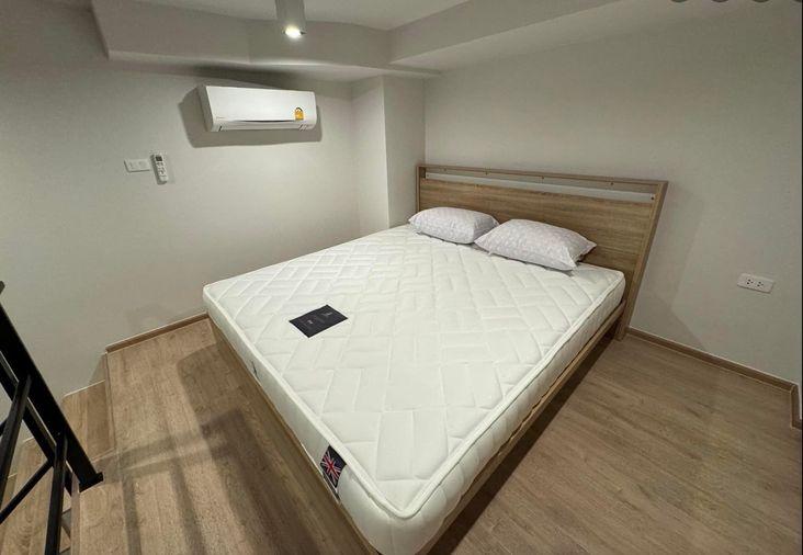 picture for rent Ideo Rama9-Asoke. Duplex 37sqm. Line id: @pfagent - 5/9