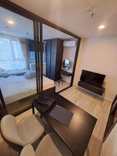 รูป  Rds-2963 ให้เช่าคอนโด  XT Huaikhwang  🍁นัดชมห้องด่วน 🟥LINE : @propertybkk1 - รูปที่ 2/5