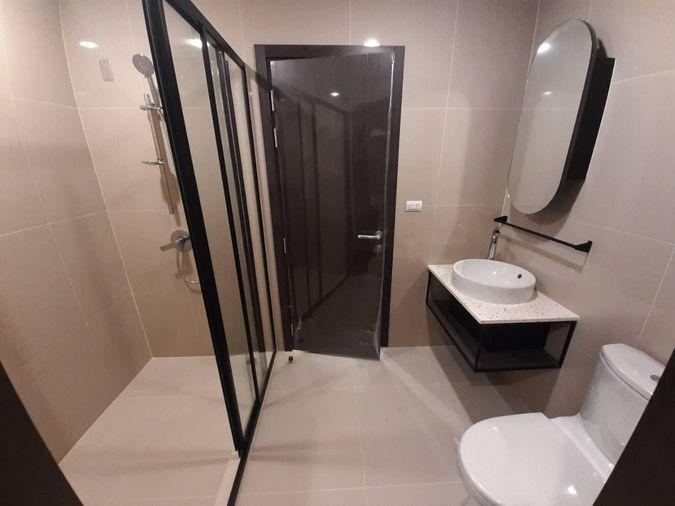 รูป Rds-3065  ให้เช่าคอนโด  XT Huaikhwang  นัดชมห้อง 👉line : @propertyfinder  - รูปที่ 6/6