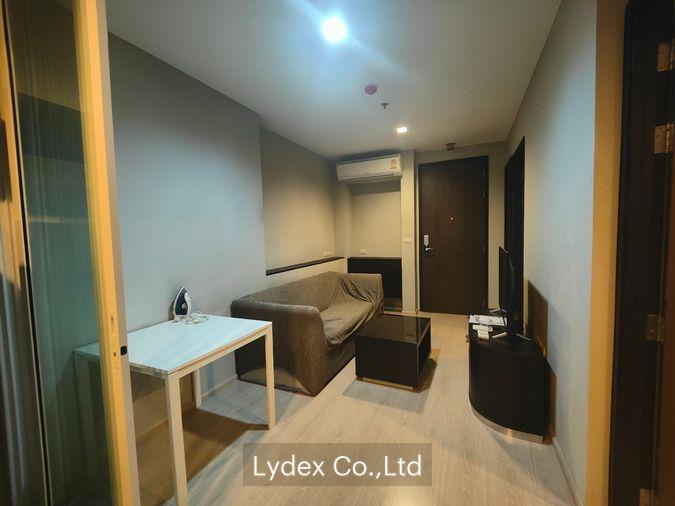 รูป ปล่อยเช่าคอนโด ริทึ่ม สุขุมวิท 44/1 ชั้น 29 1 ห้องนอน 1 ห้องน้ำ, โซนครัว, ห้องนั่งเล่น และระเบียง - รูปที่ 6/24