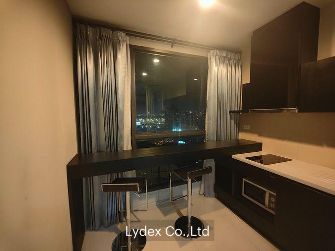 รูป ปล่อยเช่าคอนโด ริทึ่ม สุขุมวิท 44/1 ชั้น 29 1 ห้องนอน 1 ห้องน้ำ, โซนครัว, ห้องนั่งเล่น และระเบียง - รูปที่ 23/24