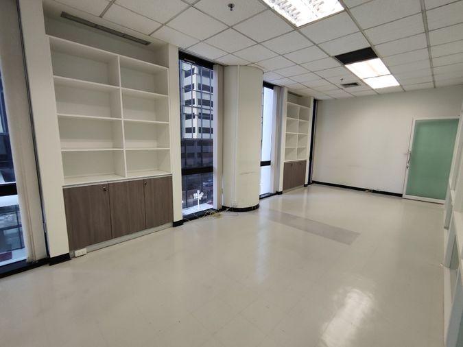 picture Office space for rent S.P Building / IBM Building Sanam Pao, Ari, BTS - 4/7