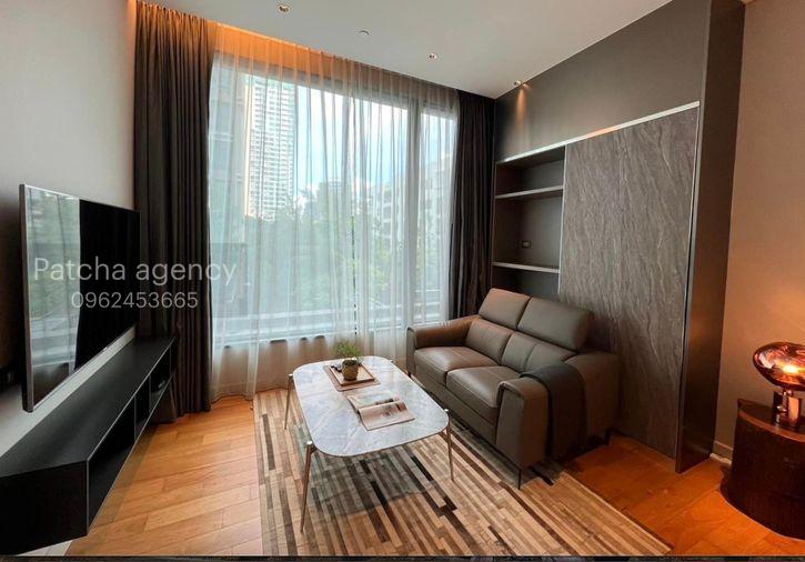 picture Sindhorn Residence. Studio 40sqm. Line id: @pfagent - 1/7
