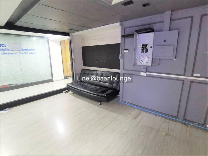 picture Phayathai Plaza office size 120 sq m, near bts Phayathai and airport link Ratchathewi - 2/6