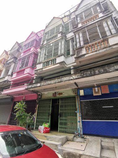 รูป ขายตึกแถว อาคารพาณิชย์ ถนนพุทธมณฑลสาย 1 ซอย 5 เพชรเกษม 3.5 ชั้น - รูปที่ 1/43